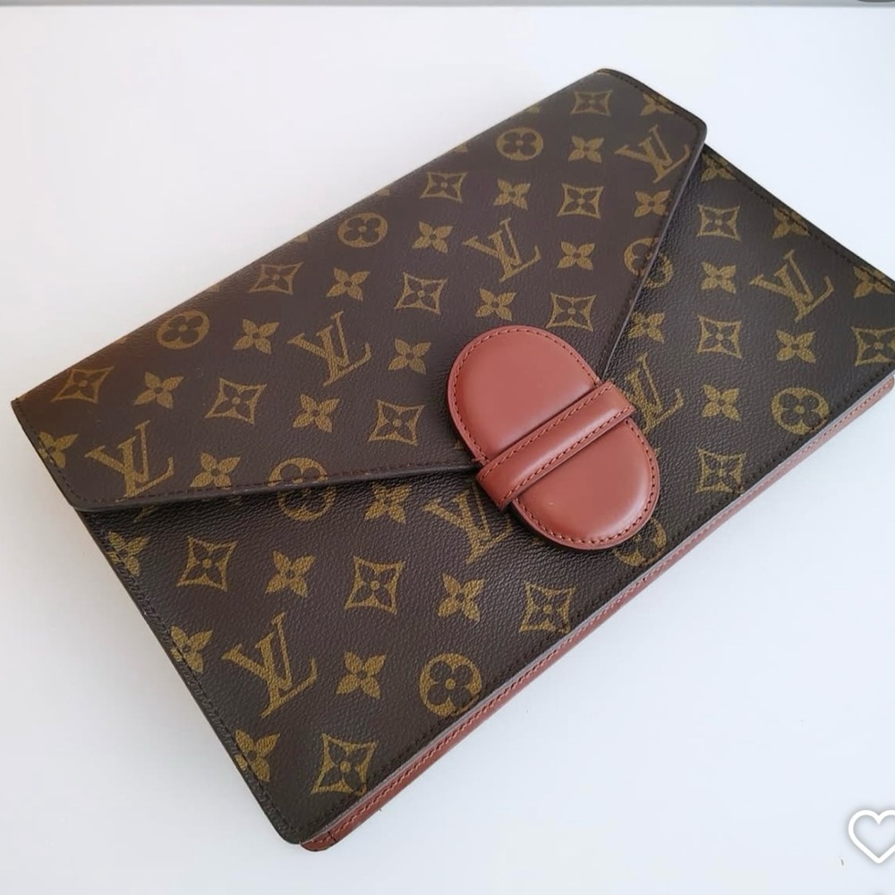 Authentic Louis Vuitton 1980s Vintage ranelagh monogram clutch - Picture 5 of 14